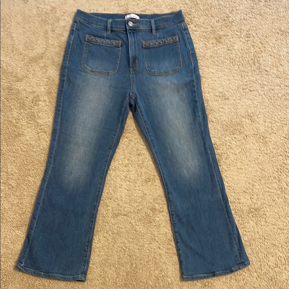 NWOT LOFT high rise kick crop